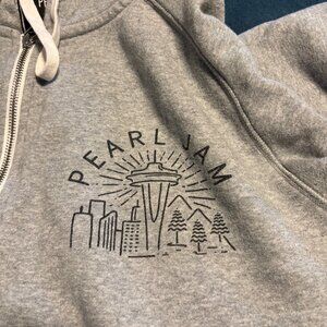 Pearl Jam Large Grey Zip Up Hoodie. Official Merchandise.